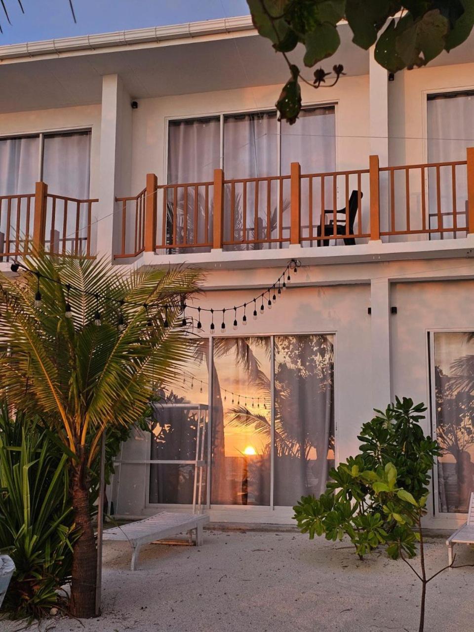 The Sunset Villa Диффуши Экстерьер фото