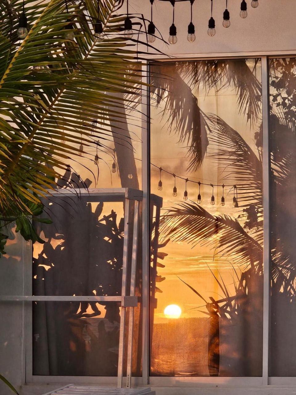 The Sunset Villa Диффуши Экстерьер фото